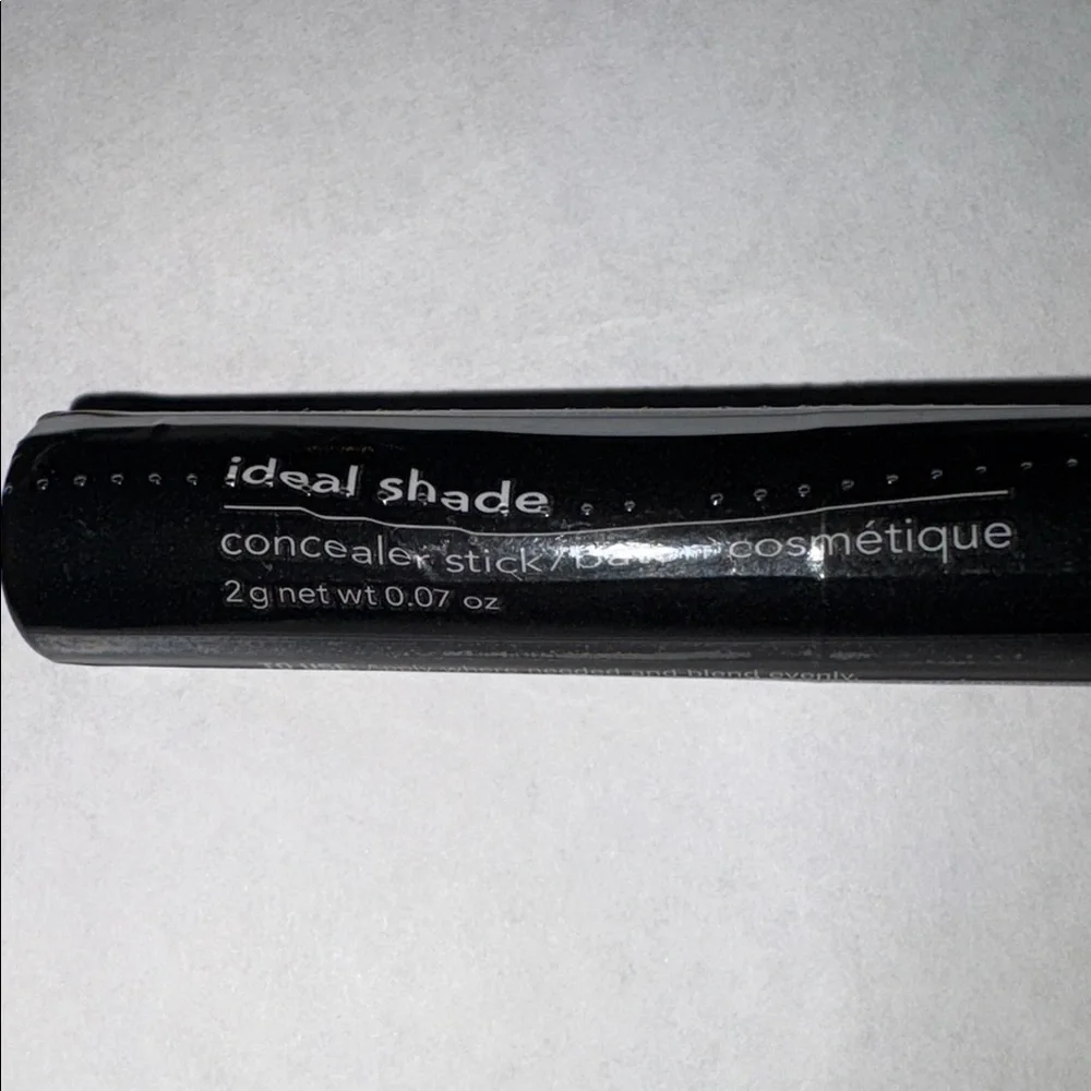 Avon Ideal Shade Concealer Stick Medium Deep Discontinued